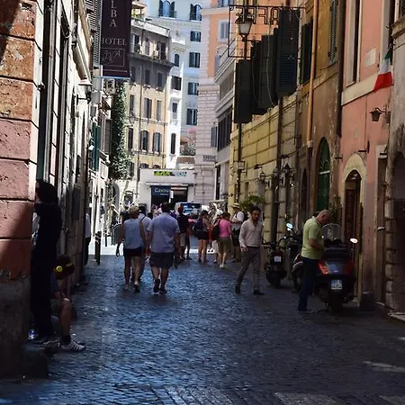 Happy Lion Roma